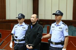 欧冠决赛裁判马齐尼亚克当选2023年度IFFHS最佳男裁判